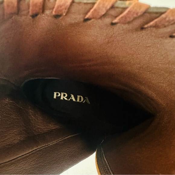 Prada  authentic shorts ankle boots brown. Size 35.5 5.5 - Picture 5 of 8